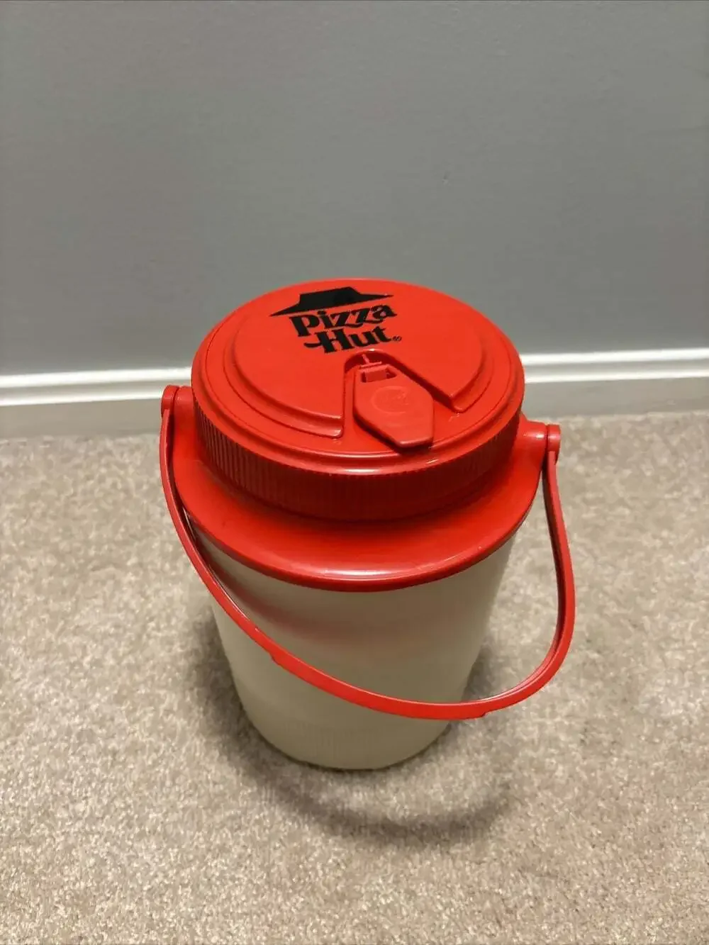 Vintage Gott Model 1502 1/2 Gallon Pizza Hut Cooler Jug